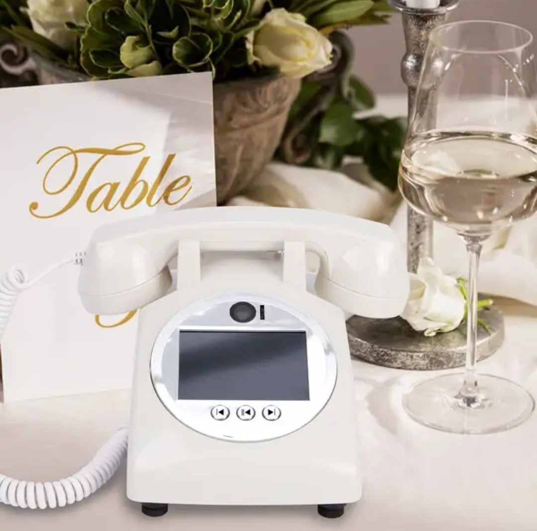Say It with Style: The Rise of Interactive Video Guestbooks in Modern Weddings